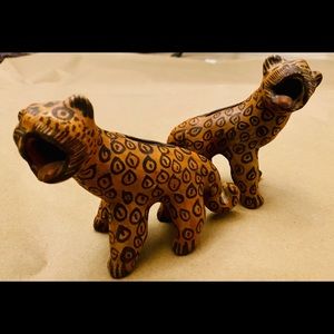 Vintage Mexican Cheetah Figurines
